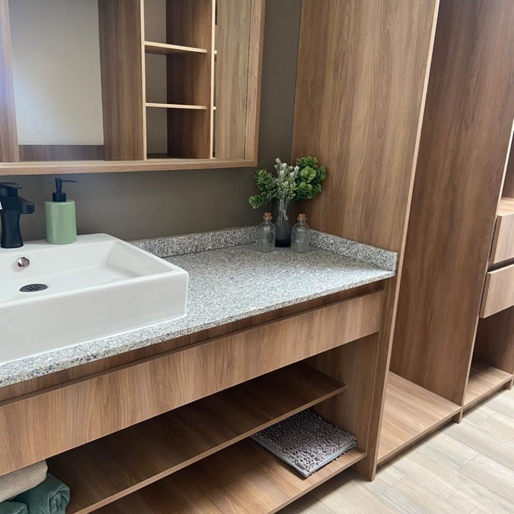 vestidor basalto